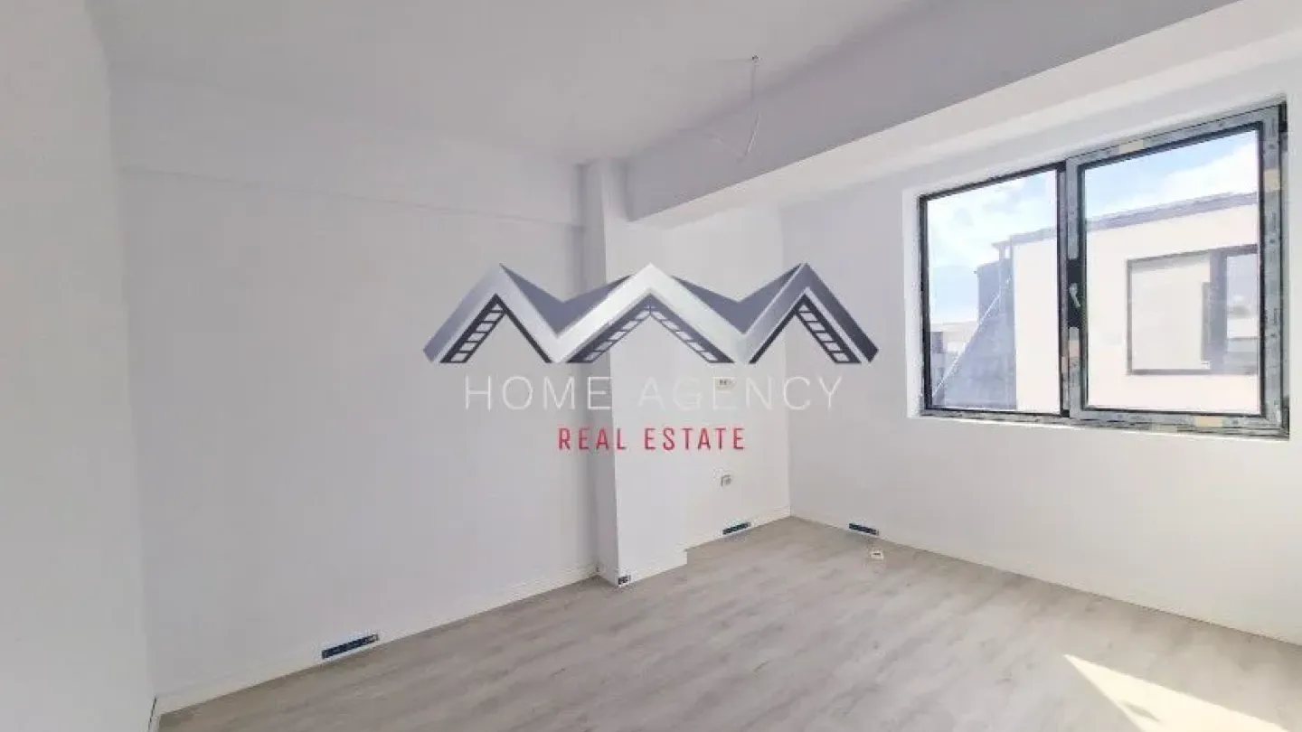Spacious 3-Bedroom Apartment in Central Otopeni for Sale - Image 3