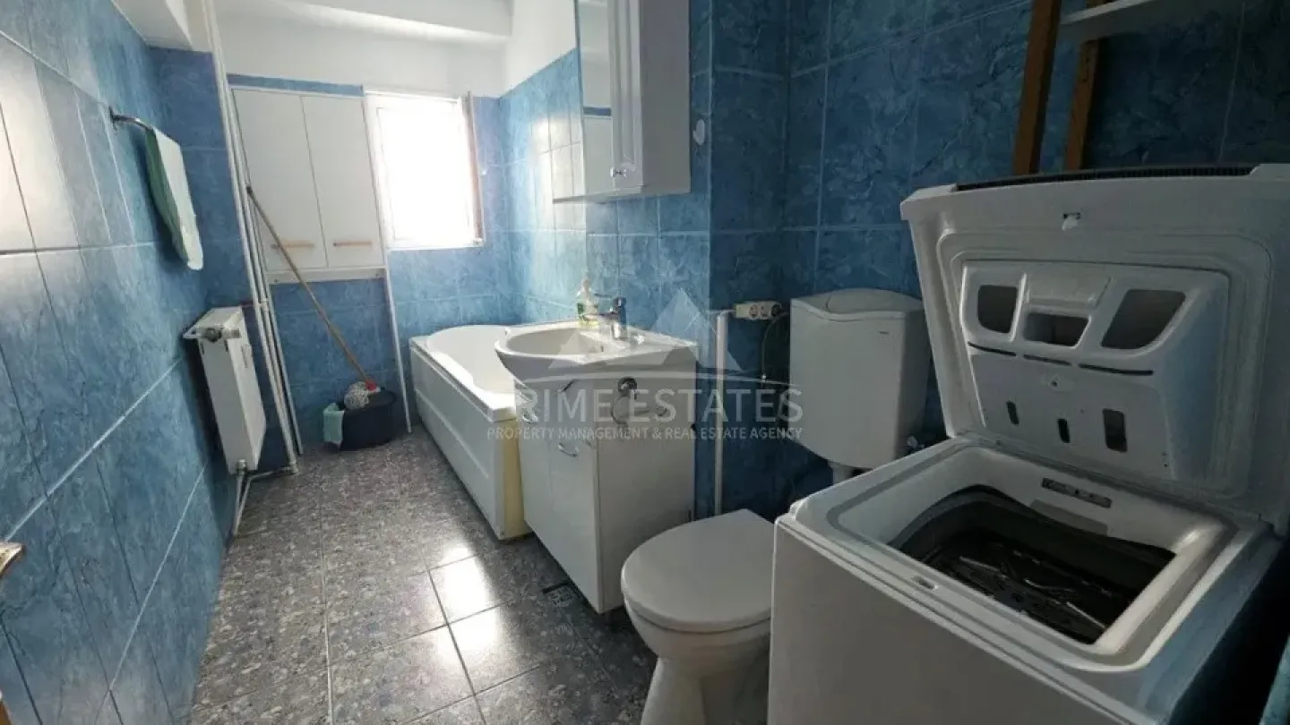 Fully Furnished 2-Bedroom Apartment Near Calea Victoriei, Bucharest - Image 1
