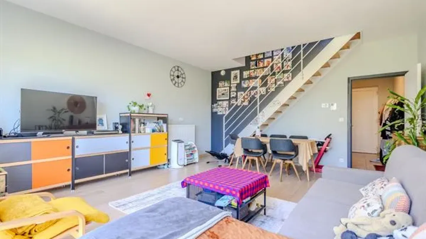 Spacious Ground Floor Duplex with Garden &amp; Parking in Vorst - Image 3