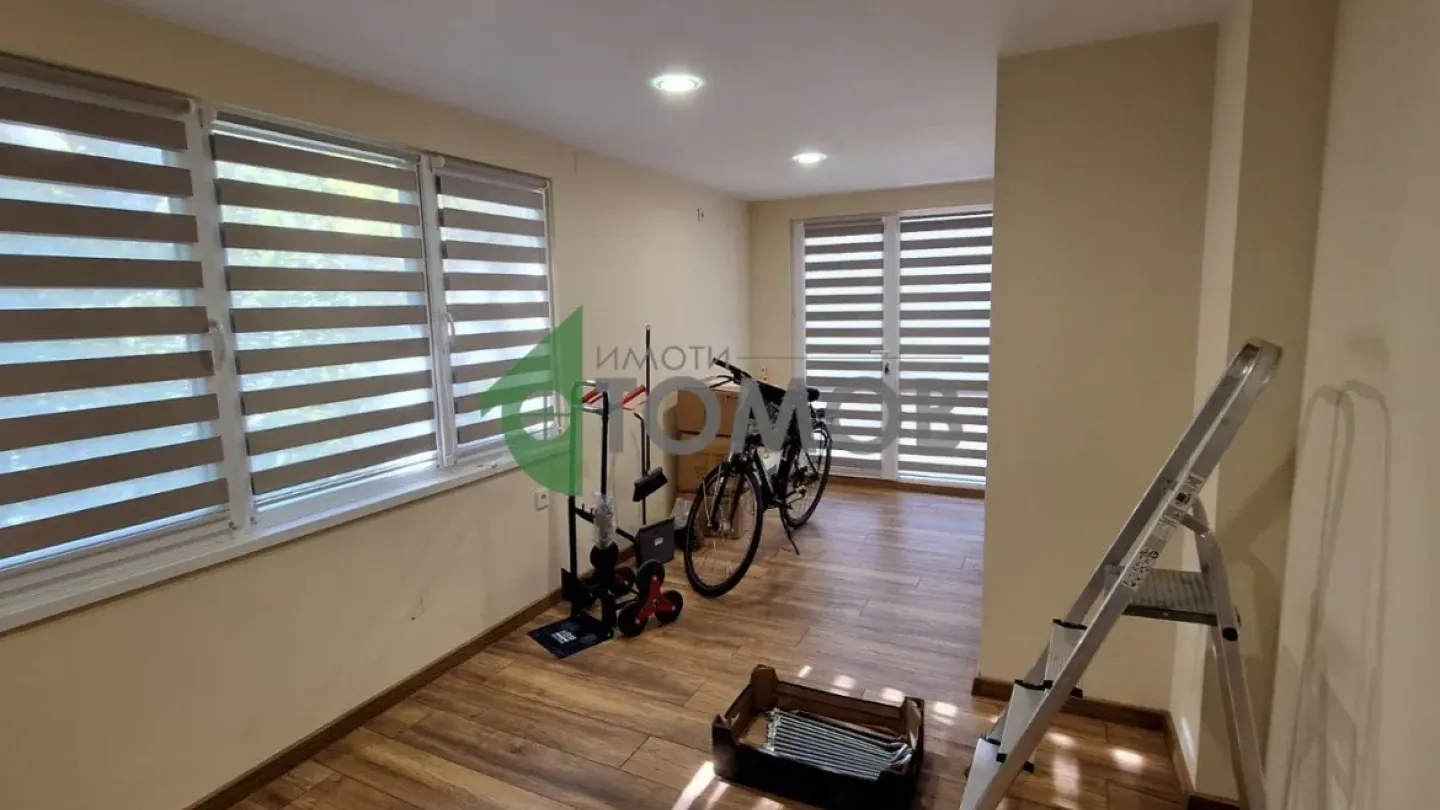 Spacious Fully Furnished Apartment in the Heart of Stara Zagora - Image 3