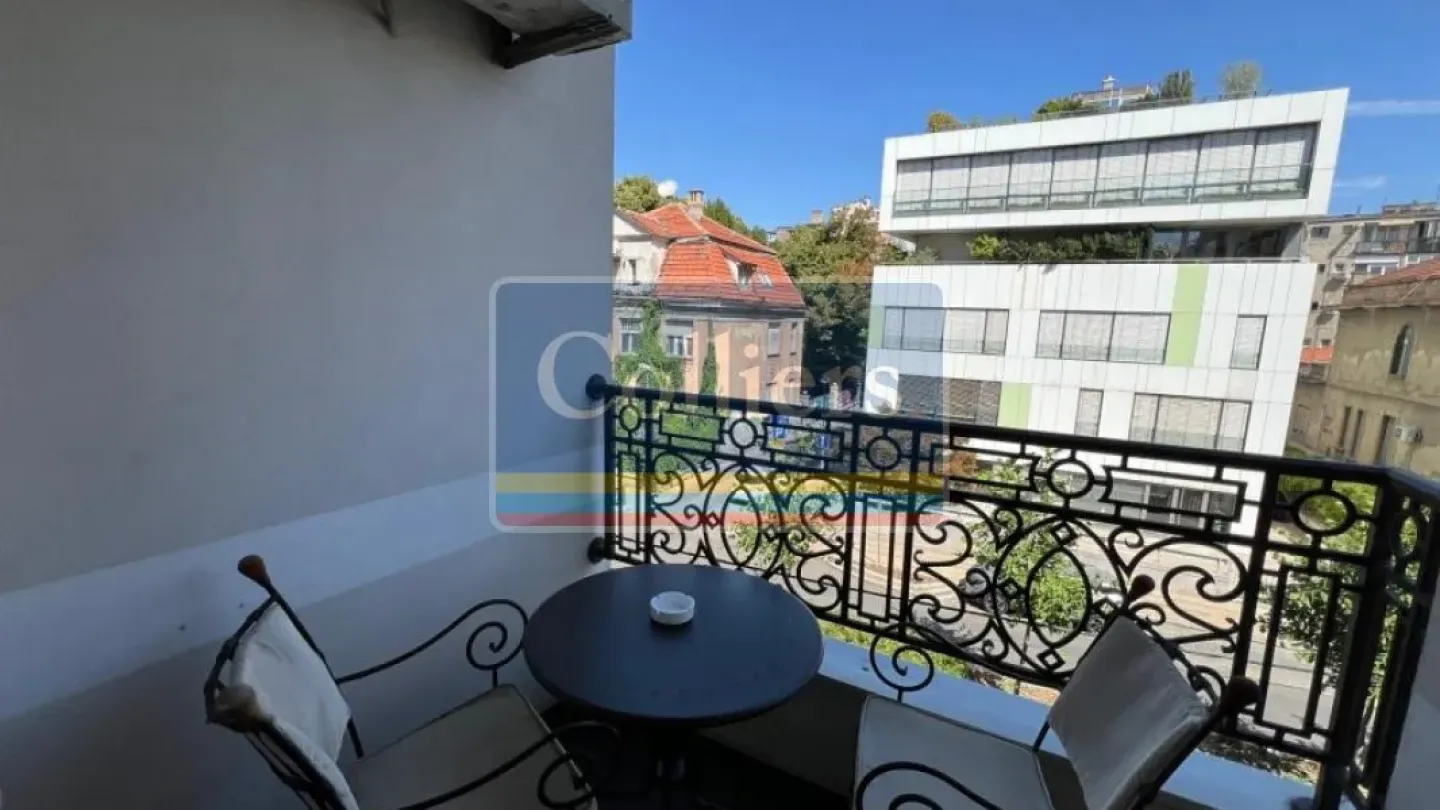Spacious 4BR Apartment with Terrace - Vracar, Belgrade - Image 3