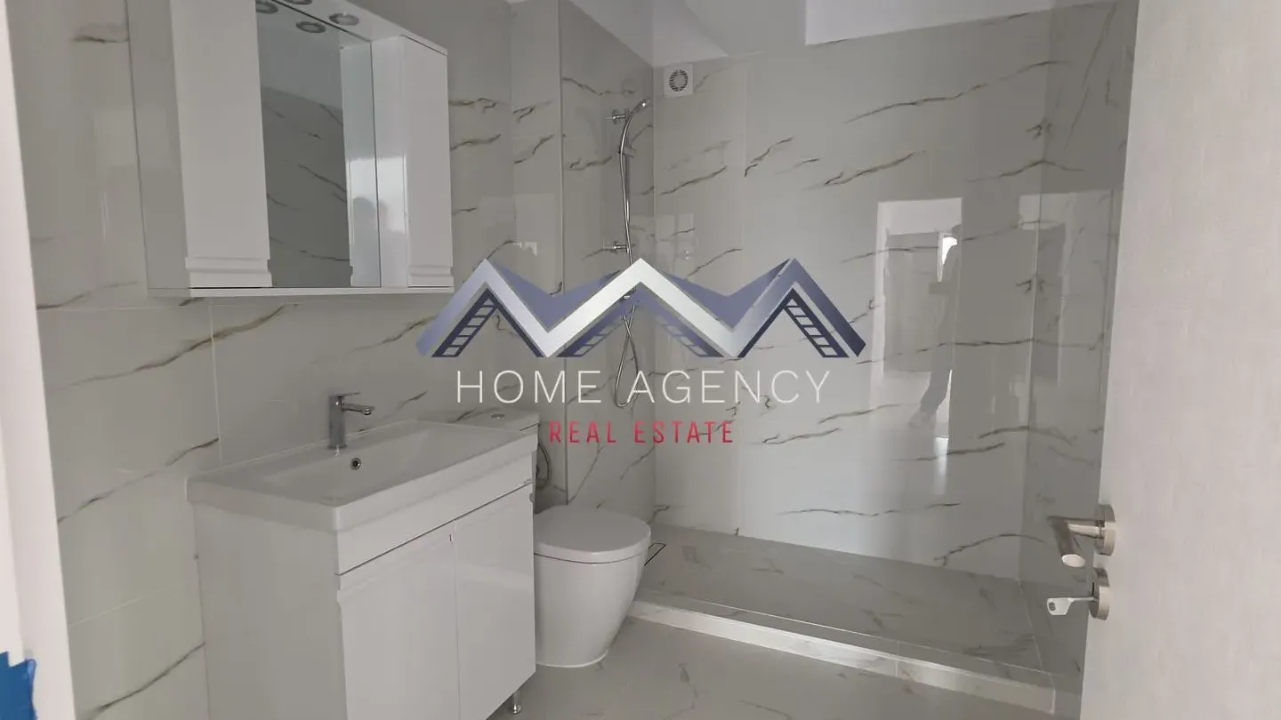 Spacious 3-Bedroom Apartment in Central Otopeni - New Development - Image 4