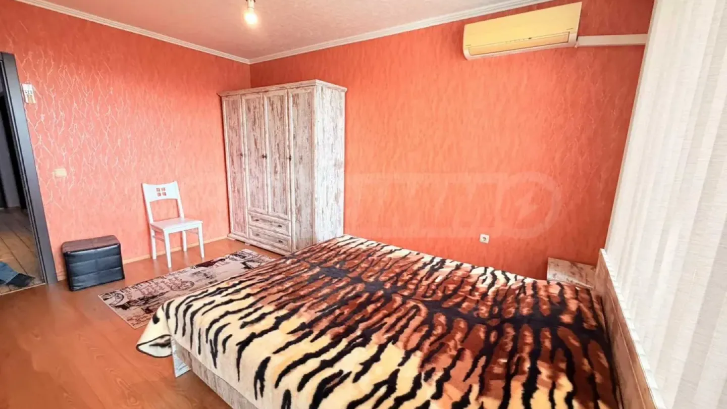Spacious Fully Furnished Apartment in Burgas "Izgrev" District - Image 4
