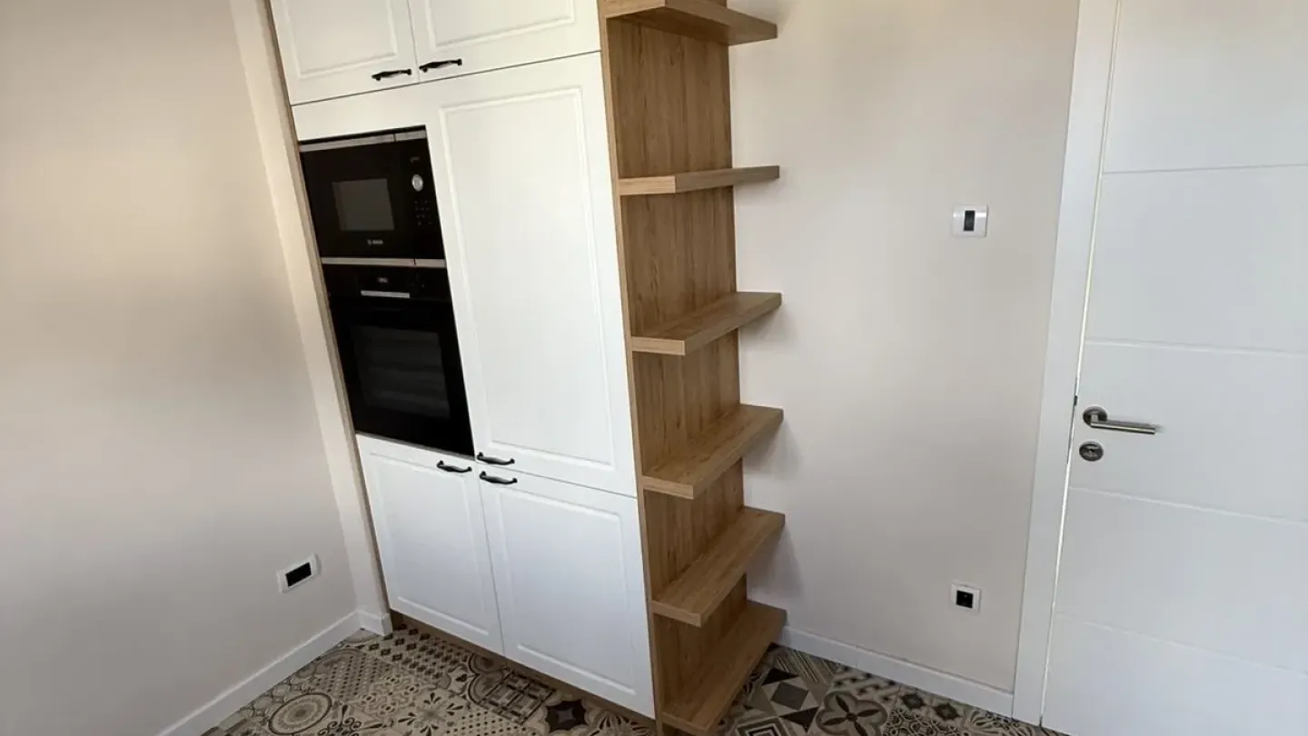 Spacious 5-Bedroom House in Belgrade with Modern Amenities for Rent - Image 3