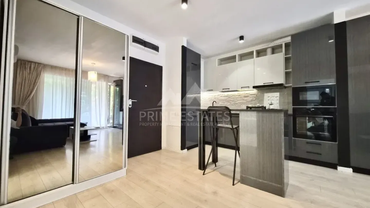 Spacious 2-Bedroom Apartment with Parking in New Point, Bucharest - Image 3
