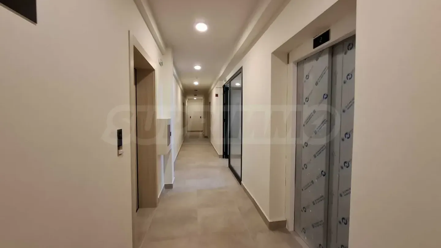 Spacious 3-Bedroom Apartment in Plovdiv, Bulgaria - Image 4