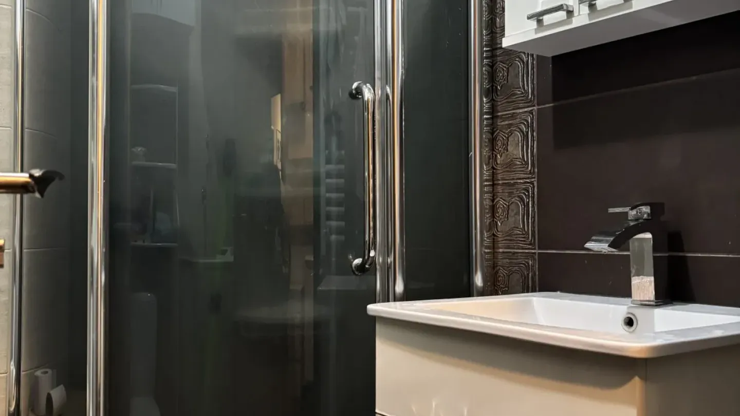 Fully Furnished 3-Bedroom Apartment in Excellent Belgrade Location - Rent - Image 2