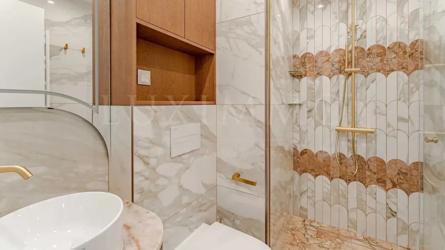 Stylish One-Bedroom in Avigeya Building - Image 4