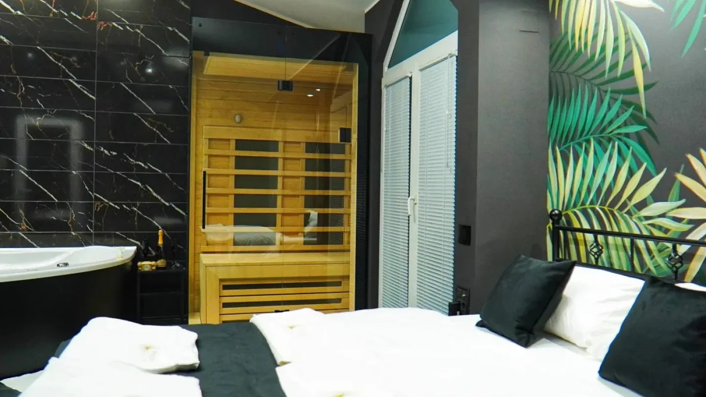 Luxury Apartment in Belgrade with Jacuzzi & Sauna - Rent - Image 2