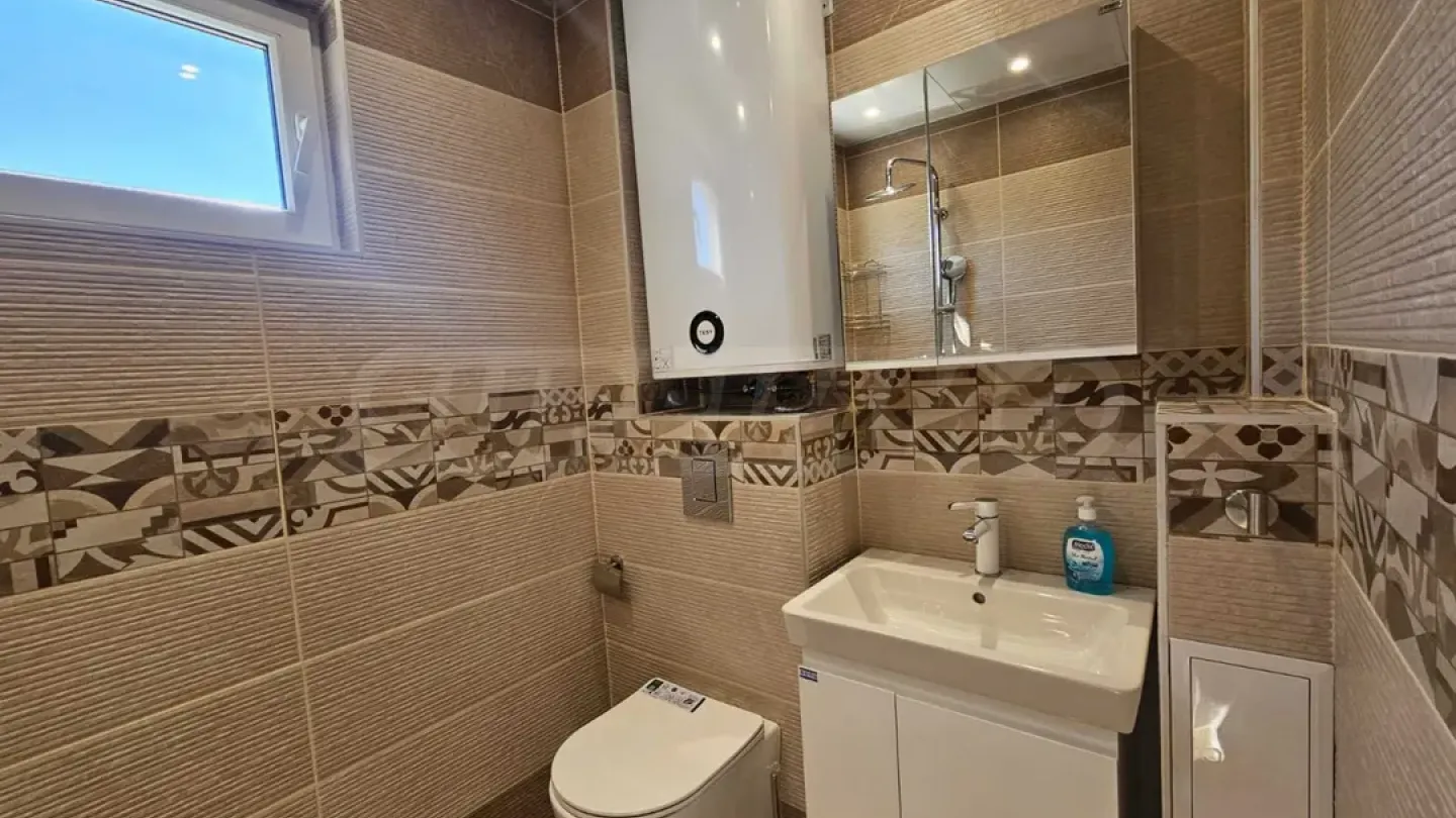 Stylish Varna Apartment - Fully Furnished &amp; Modern - Image 4