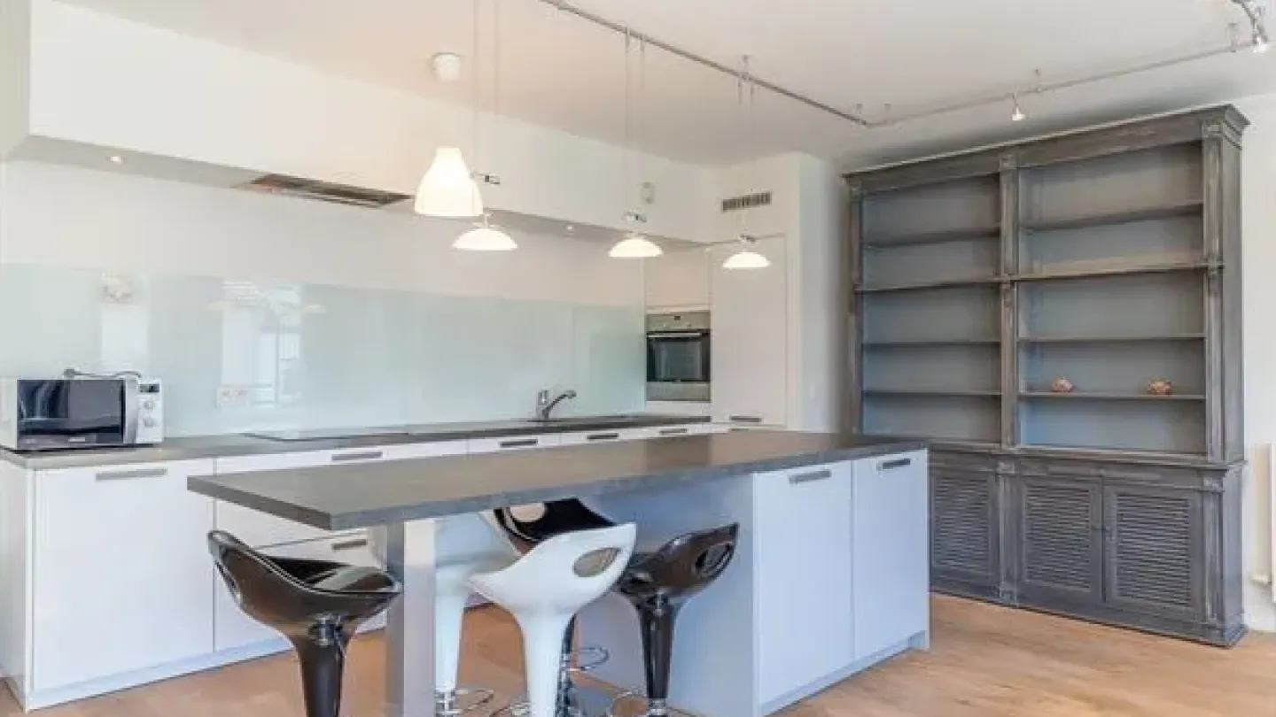 Apartment for sale in Ukkel - Image 2