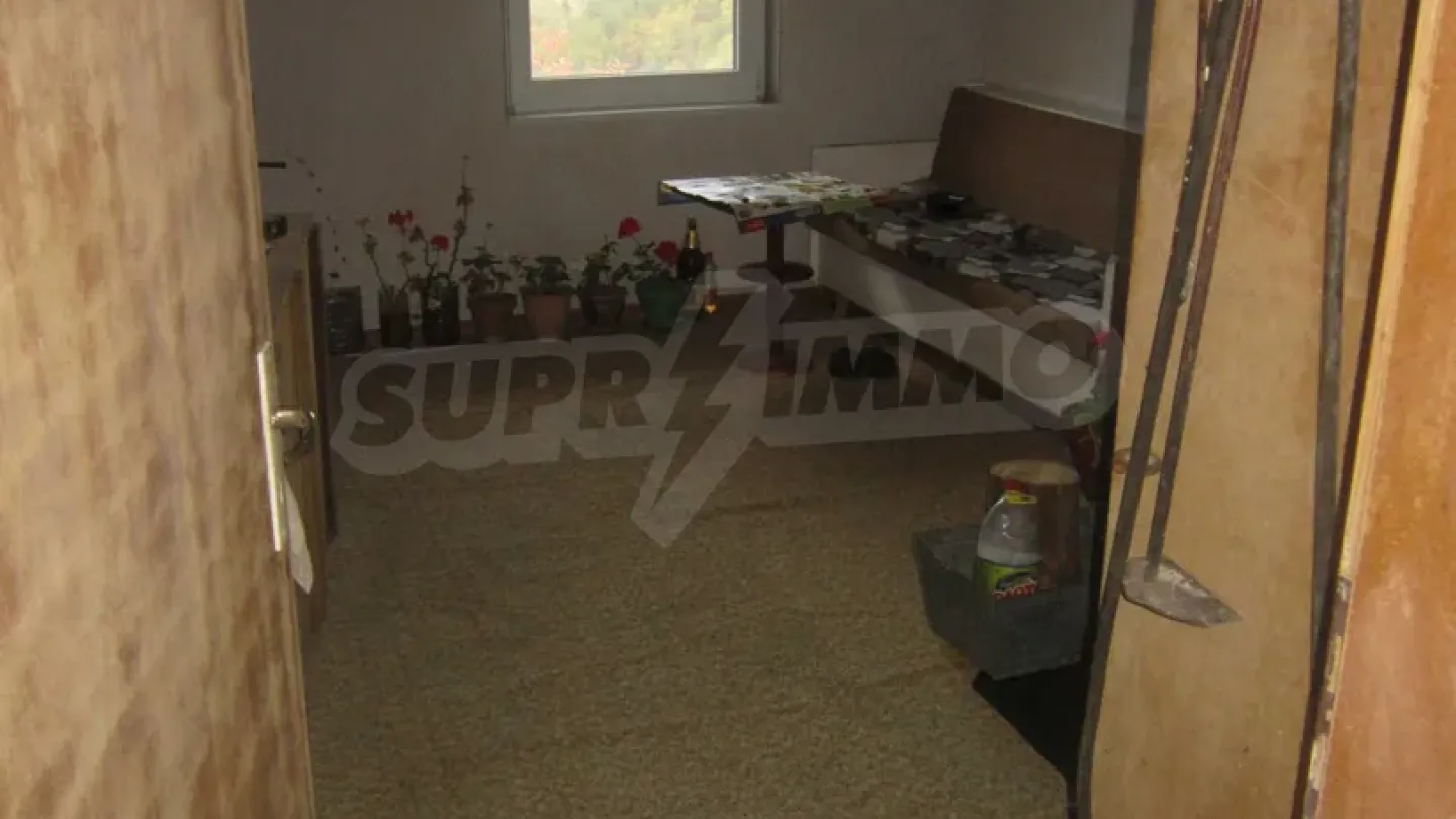 Spacious 3-Story House with Garden Near Smolyan: Perfect for Rural Tourism and Mountain Living. - Image 5
