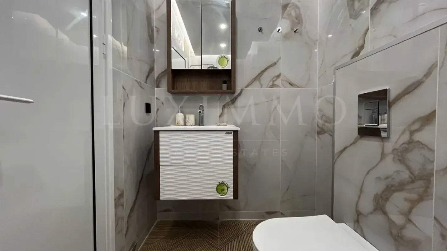 Stylish One-Bedroom Apartment Near Burgas City Center, Bulgaria - Image 1