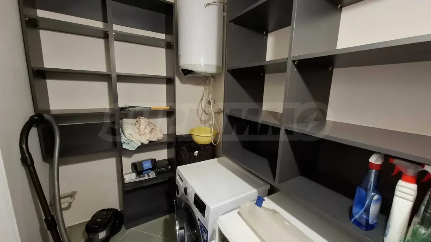 Spacious Fully Furnished Apartment in Varna's Levski Area - Image 4