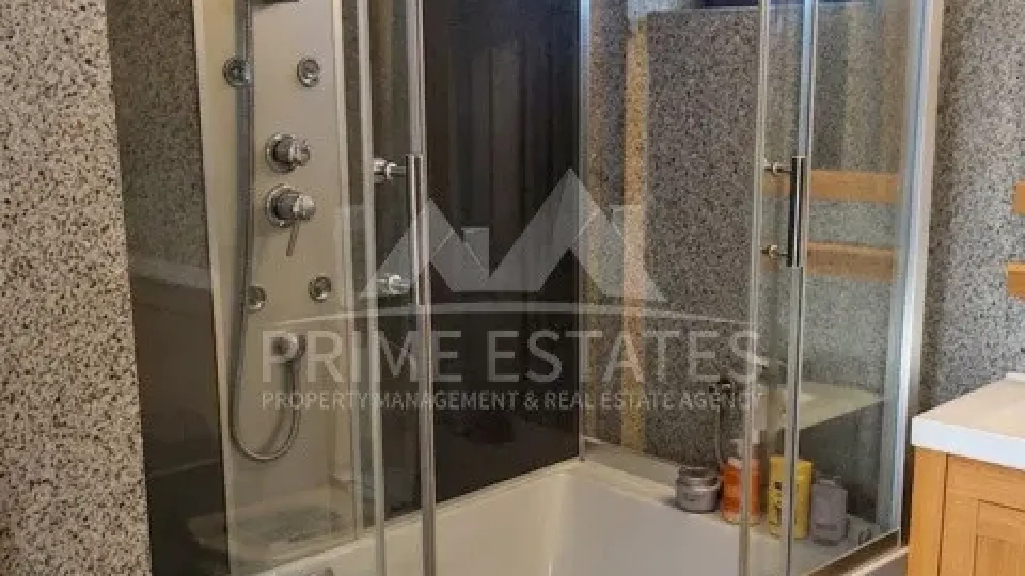 Spacious Fully Furnished 2-Bedroom Apartment with Garden in Bucharest - Image 5