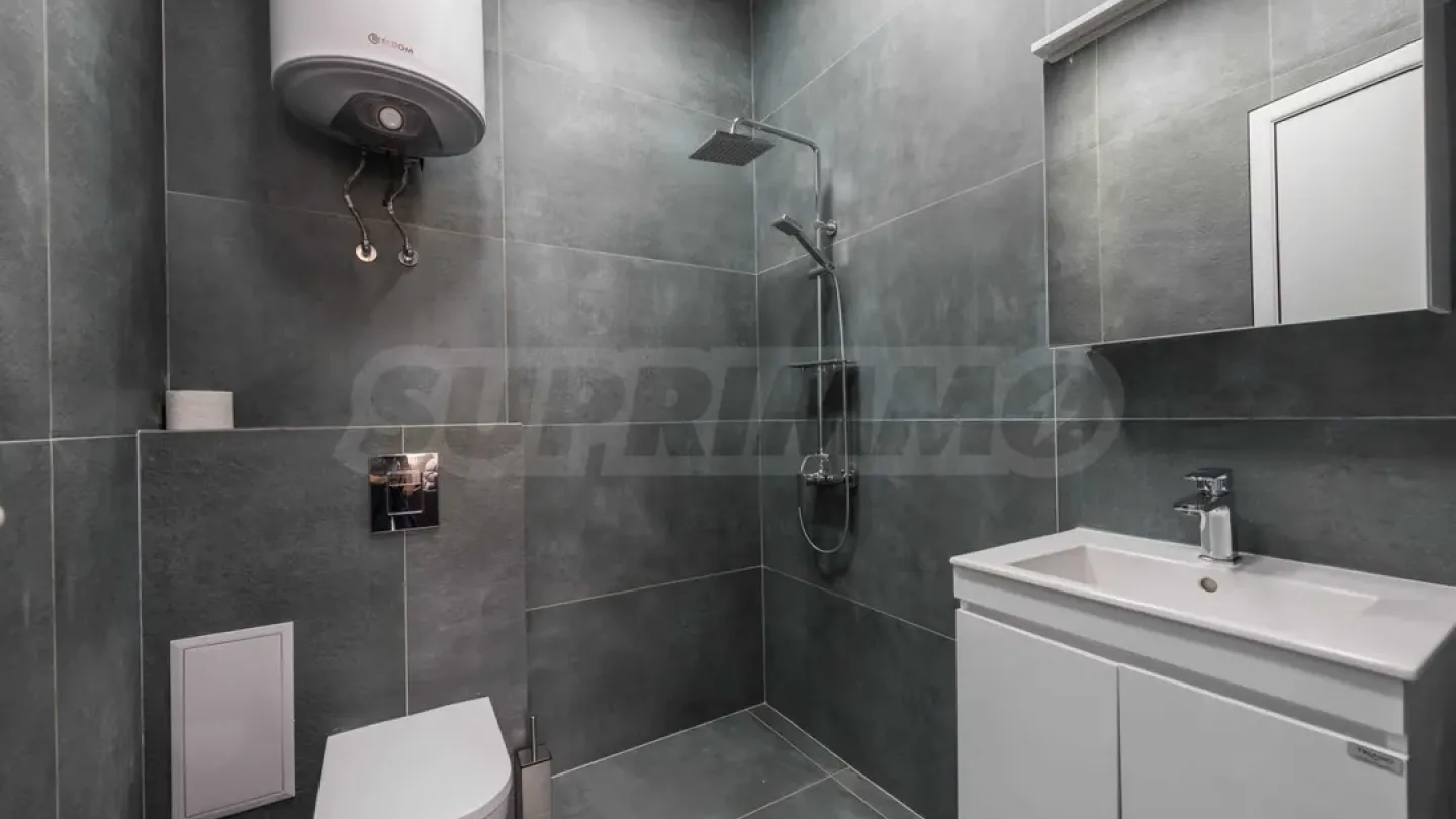 Stylish Varna Apartment - Central Location - Image 4