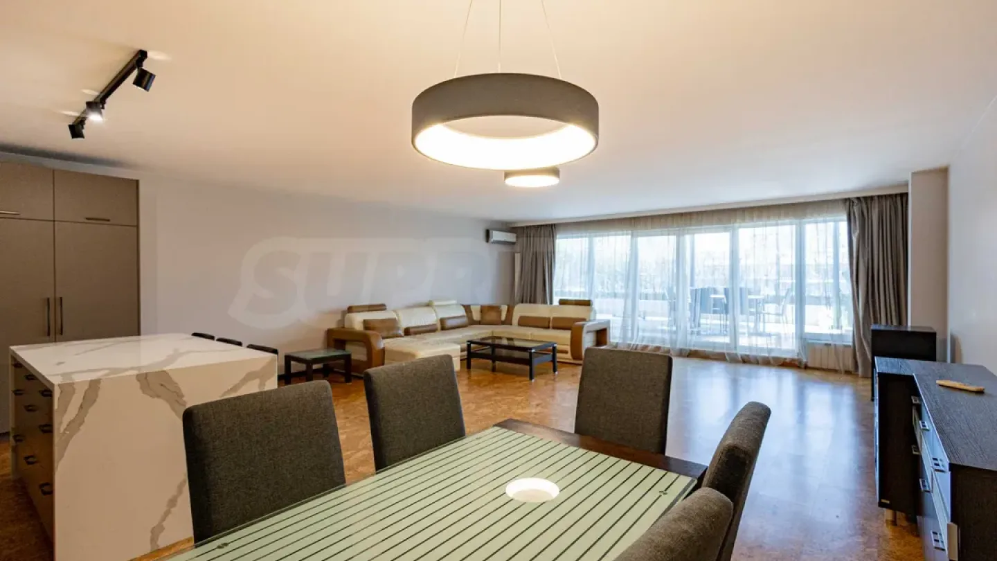 Luxury Sofia Apartment Near "Universiade" Hall - Image 5