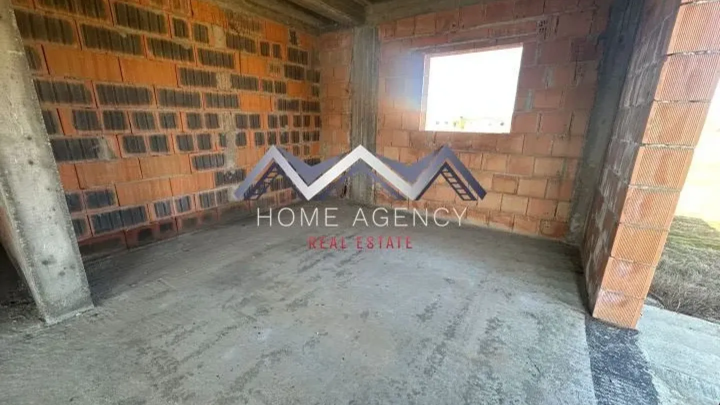 Spacious New House with Land in Balotești, Romania - 3 Bedrooms - Image 1