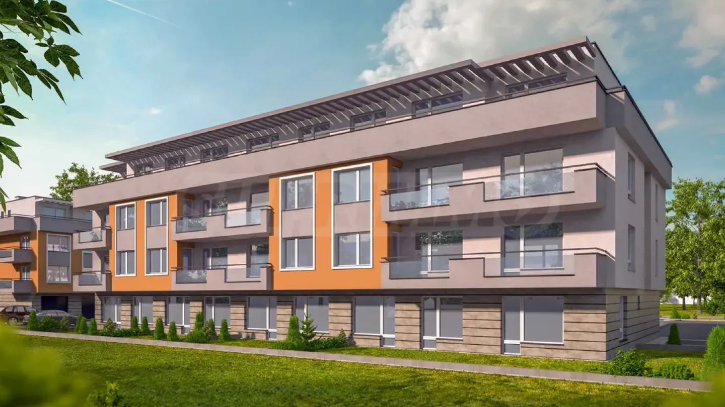 Spacious 3-Bedroom Apartment in New Plovdiv Complex - Image 1