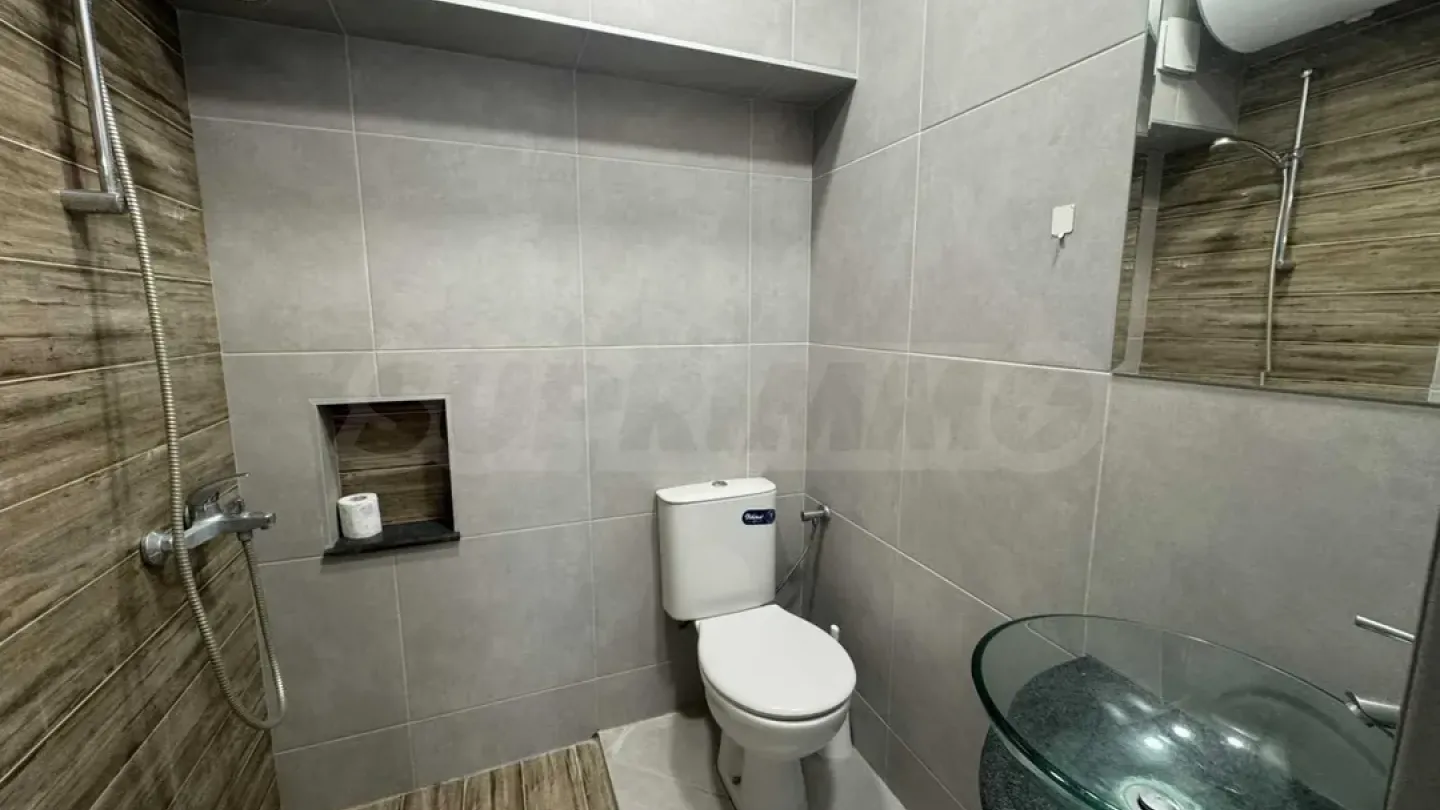 Spacious Fully Furnished 3-Bedroom Apartment in Varna - Image 1