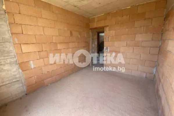 Apartment for sale in Varna - Image 1