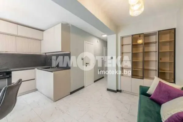 Apartment for sale in Varna - Image 1