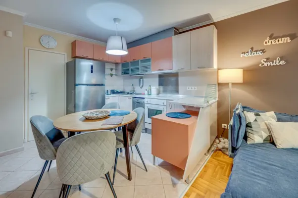 Spacious Fully Furnished Apartment Near "South Park" in Sofia - Image 1