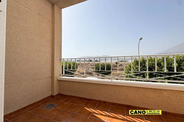 Spacious 4-Bedroom Triplex Apartment with Terrace in El Ejido - Image 4