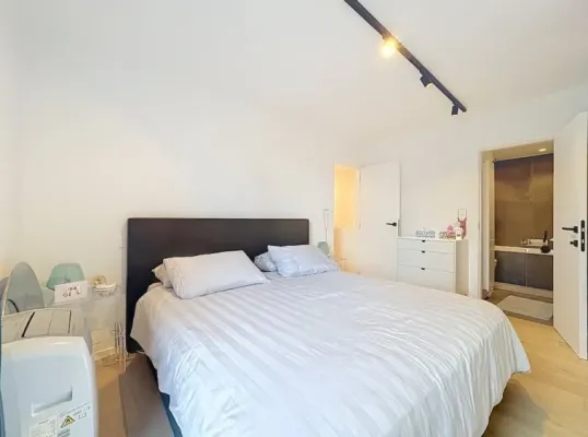 Spacious Duplex Apartment with 3 Terraces and Garage in Hamoir - Image 1