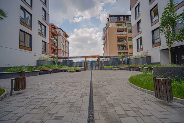 Spacious 2-Bedroom Apartment - Act 16, Sofia - Image 2