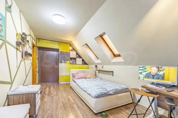 Spacious Mezonet with Panoramic Sofia & Mountain Views - Image 1
