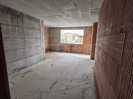 Modern 2-Bedroom Apartment in Vidin, Bulgaria - Image 3
