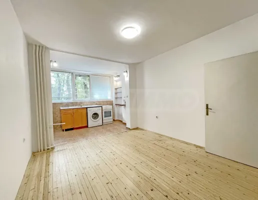Spacious 1-Bedroom Apartment for Rent in Sofia's Lozhnets District - Image 5