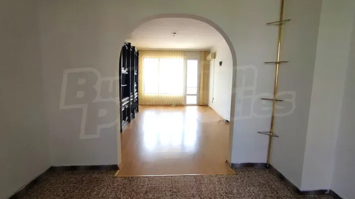 Spacious Apartment in Central Stara Zagora – 2 Bedrooms For Sale - Image 5