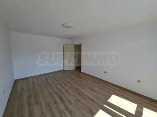 Spacious Apartment in Mladost 1, Varna - New Renovation - Image 5