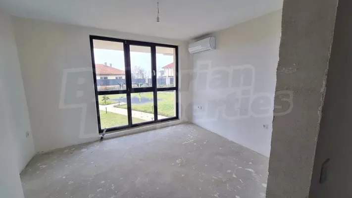 Apartment for sale in Varna - Image 3