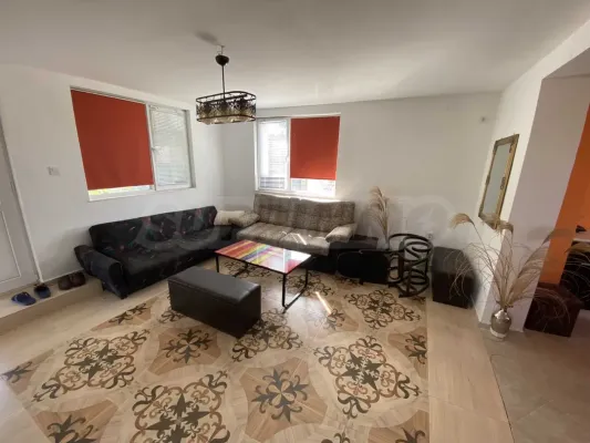 Riverside Village House: Fully Furnished, Danube Bank, 70m2 - Image 1