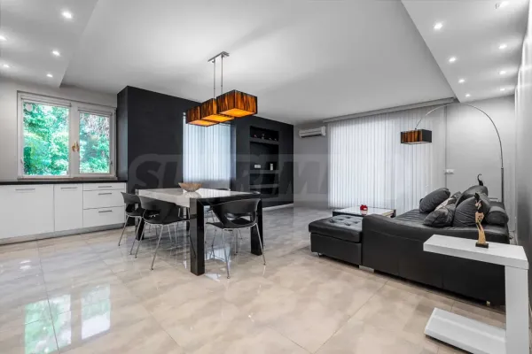 Plovdiv Apartment: Luxury Living Near Grand Hotel - Image 5