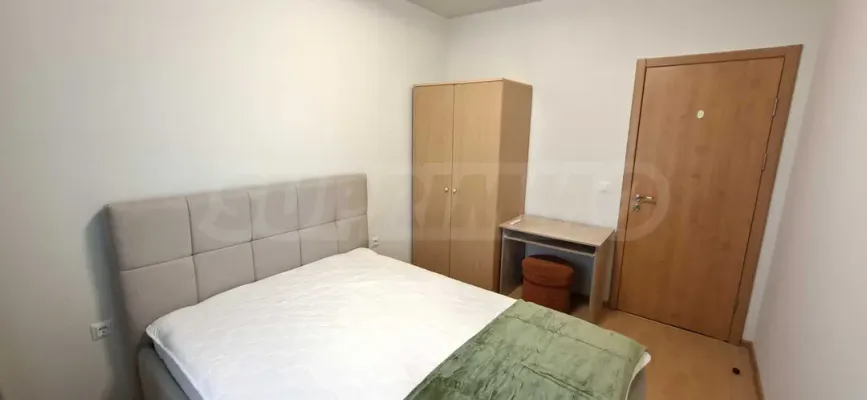 Fully Furnished 3-Bedroom Apartment in Varna City Center - Image 4