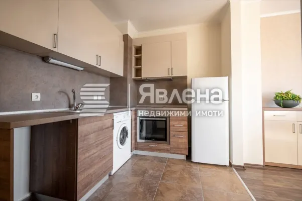 Stylish Two-Bedroom Apartment in Krschija, Plovdiv Bulgaria - Image 5