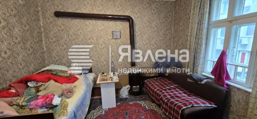 Bright Varna Apartment: Two Bedrooms, Ideal Location. - Image 2