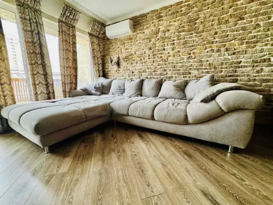 Fully furnished 3-bedroom apartment in Burgas, Bulgaria - Image 4