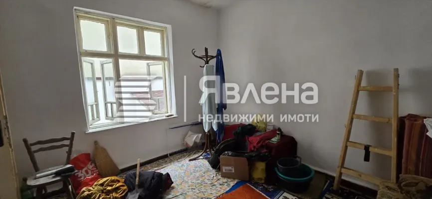 Bright Varna Apartment: Two Bedrooms, Ideal Location. - Image 4