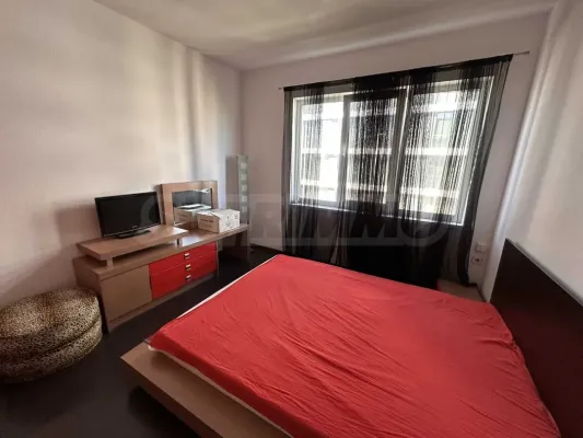 Spacious 3-Bedroom Apartment in Varna's Center - Image 3