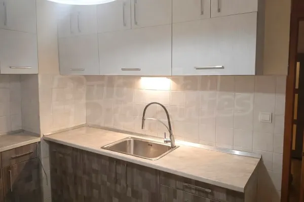 Spacious Fully Furnished 2-Bedroom Apartment in Remiza, Stara Zagora - Image 1