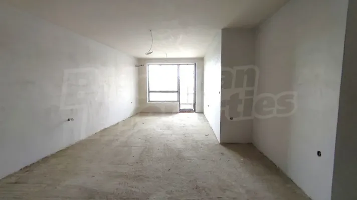 Spacious Two-Bedroom Apartment Near Artillery Park, Stara Zagora - Image 1