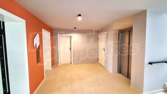 Apartment for sale in Varna - Image 4