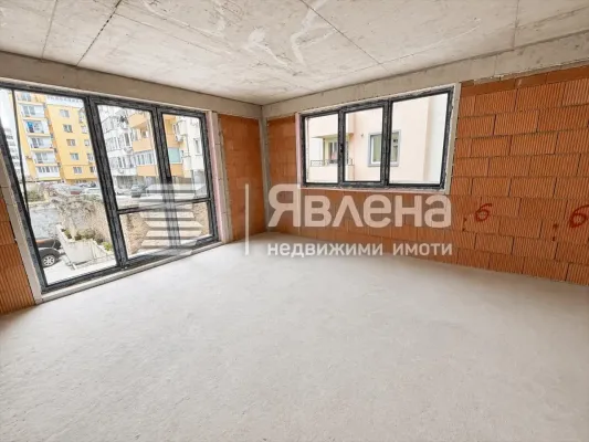Apartment for sale in Varna - Image 3