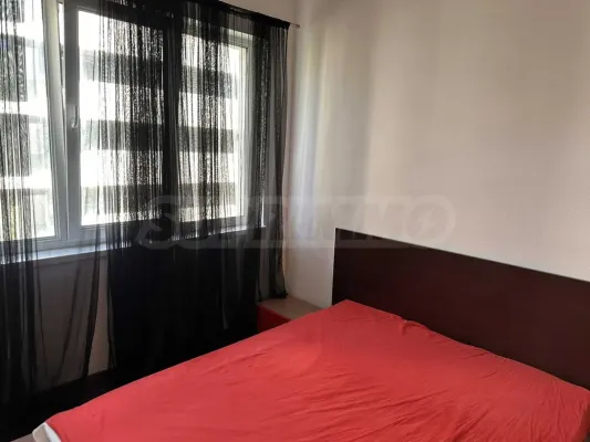 Spacious 3-Bedroom Apartment in Varna's Center - Image 5