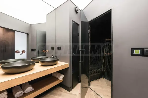 Luxury Penthouse w/ SPA - Varna Sea Views - Image 1
